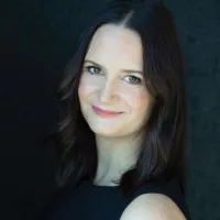 Headshot of Alisha Burns